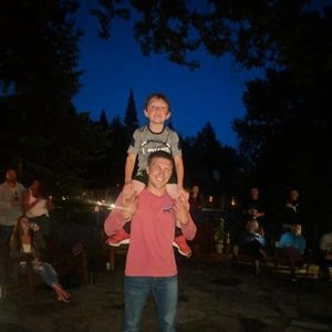 Meet your Posher, Jonathan